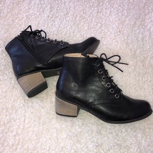 Black Lace Up Ankle Boot Size 8.5